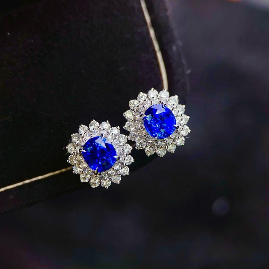 14k Gold 2.07 Ctw Natural Sapphire & Diamond Earrings - 2