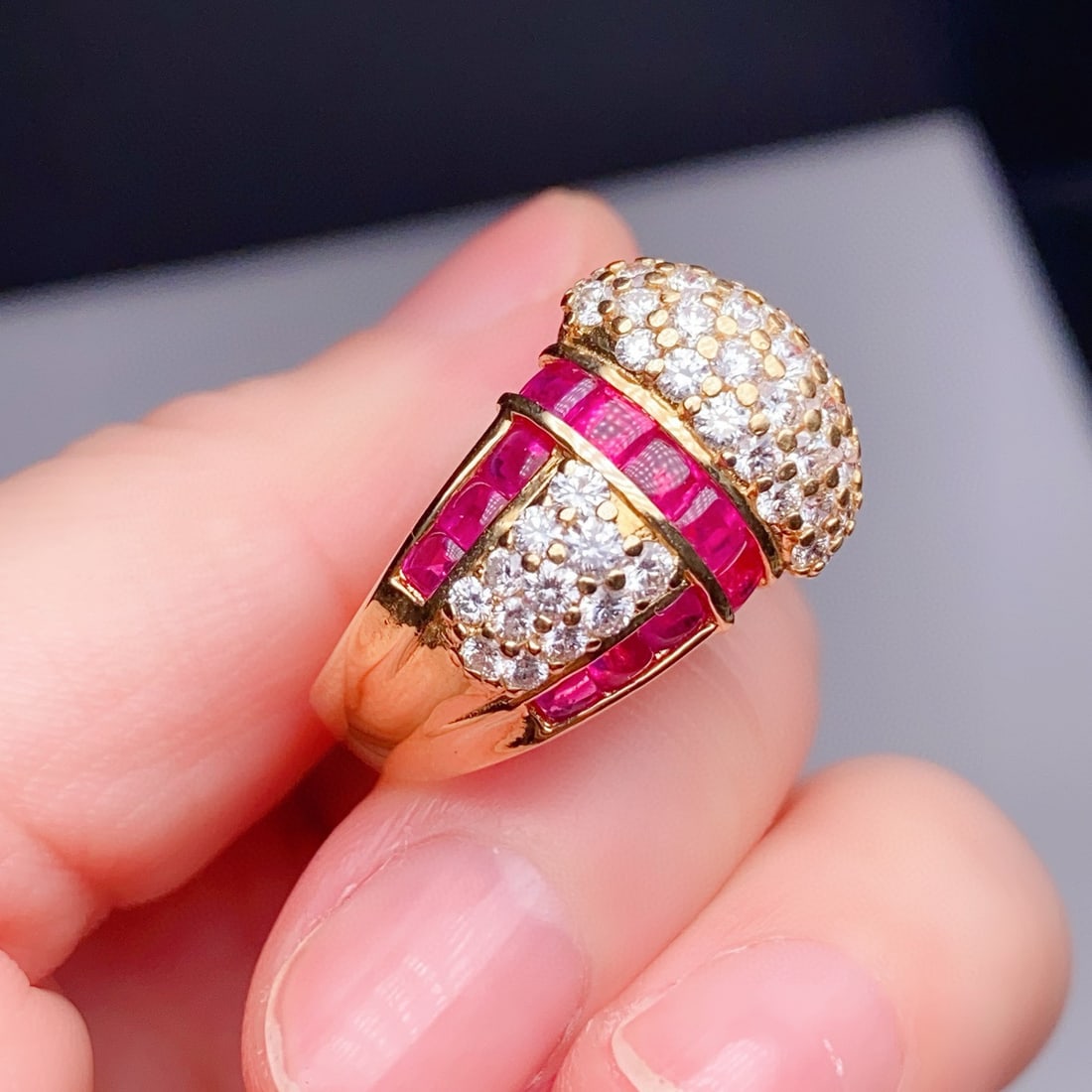 14k Gold 3.98 Ctw Natural Ruby & Diamond Ring - 4
