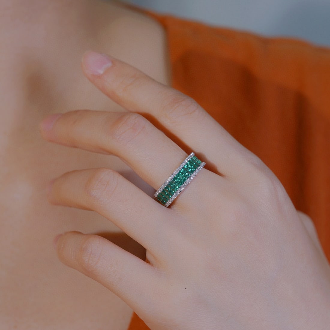 14k Gold 2.80 Ctw Vivid Green Natural Emerald & Diamond Ring - 8