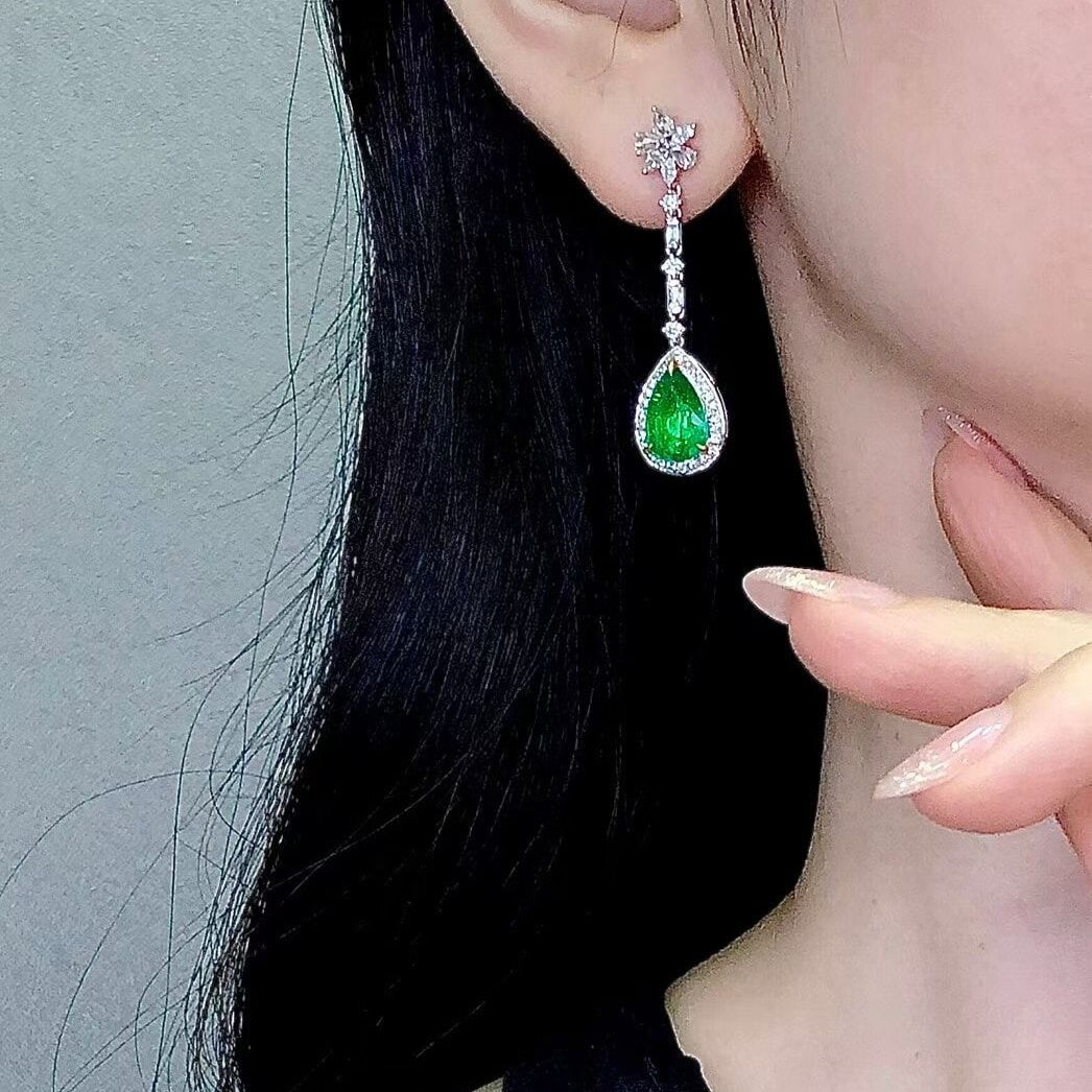 14k Gold 5.92 Ctw Vivid Green Natural Emerald & Diamond Earrings - 3