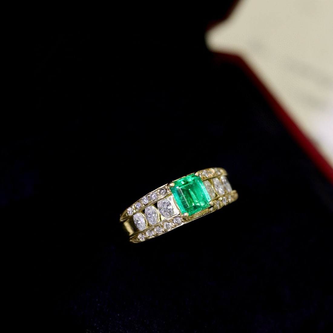 14k Gold 1.09 Ctw Natural Emerald & Diamond Ring - 2