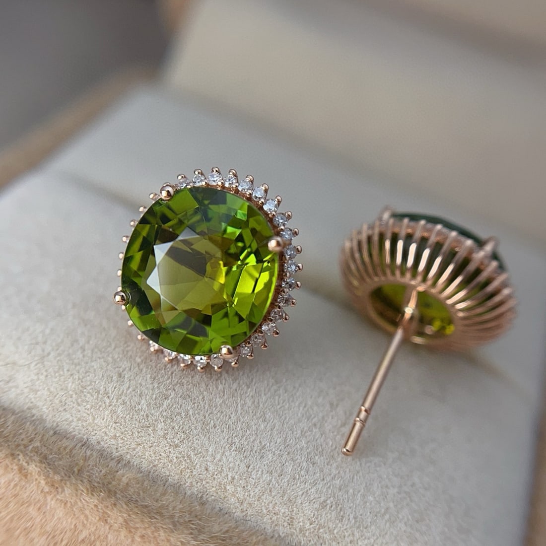 14k Gold 7.80 Ct Natural Tourmaline & Diamond Earrings - 4