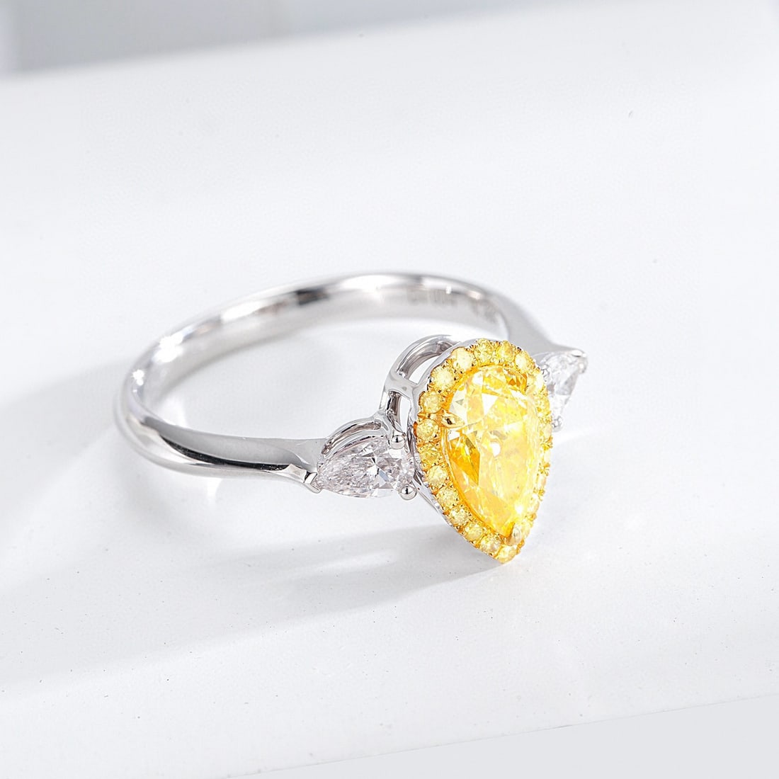 14k Gold 1.24 Ctw Natural Yellow Diamond & Diamond Ring - 4