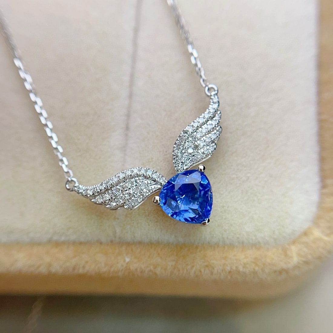 14k Gold 1.40 Ct Natural Sapphire & Diamond Necklace - 2