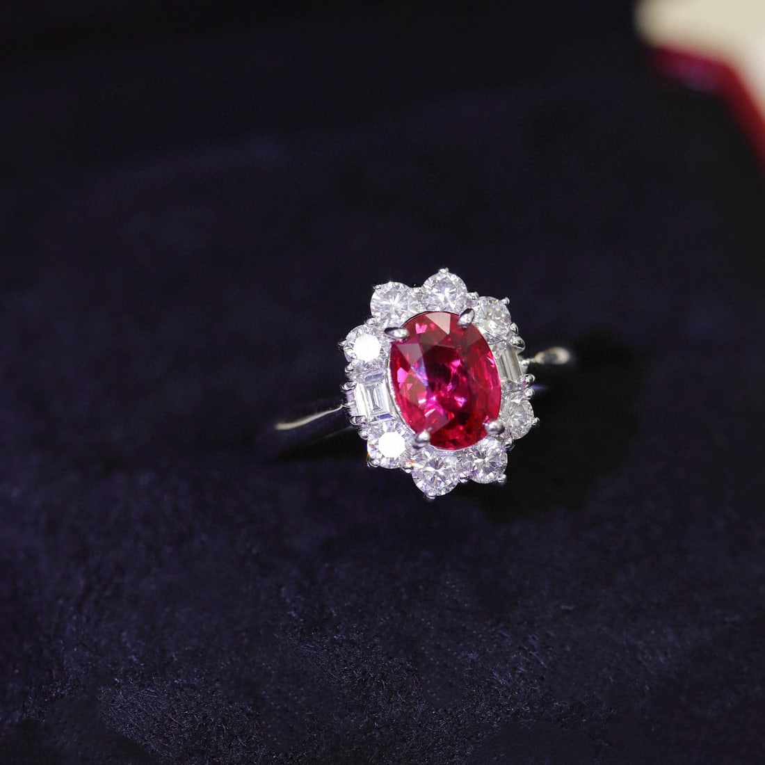 14k Gold 1.85 Ctw Natural Ruby & Diamond Ring - 8