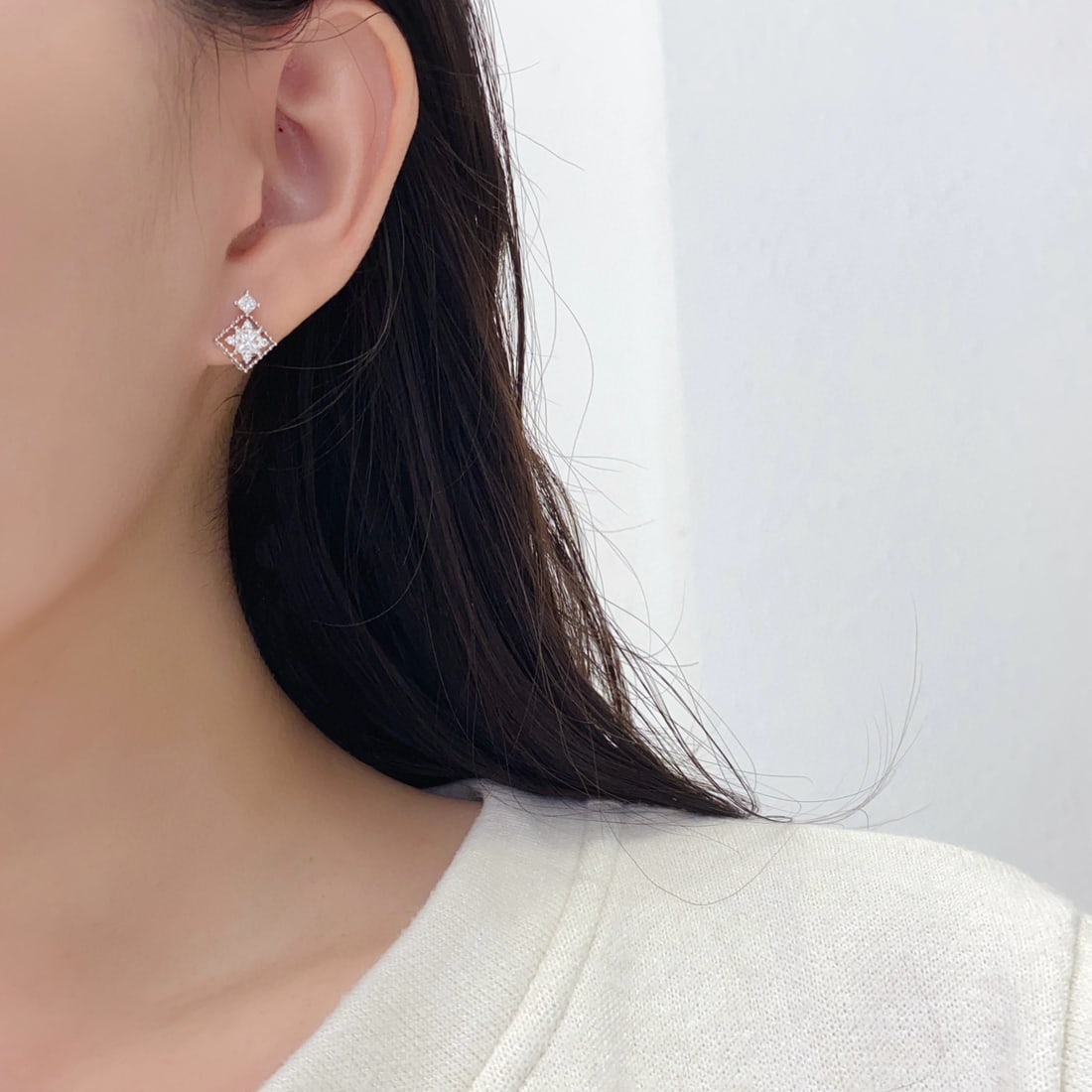 Gia Certified 14k Gold 0.86 Ctw Natural E Vs2 Princess Diamond Earrings - 5