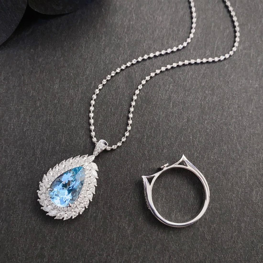 14k Gold 5.48 Ctw Natural Aquamarine & Diamond Ring/pendant( Without Chain ) - 2