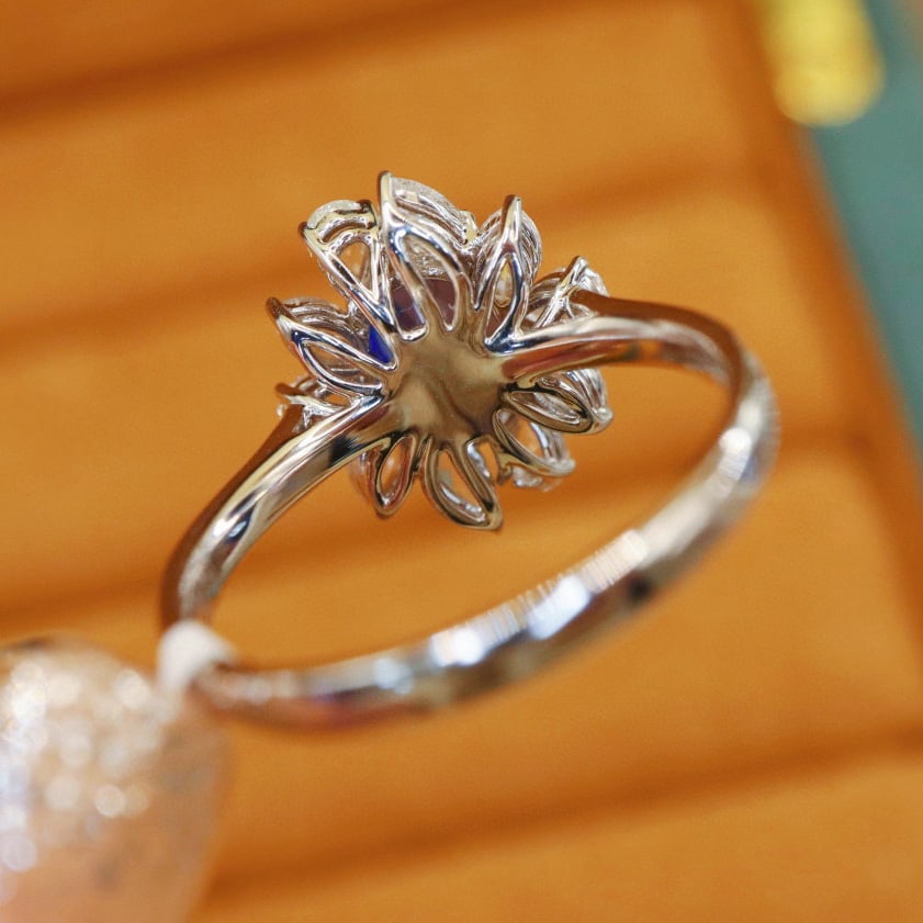 14k Gold 1.90 Ctw Natural Sapphire & Diamond Ring - 4