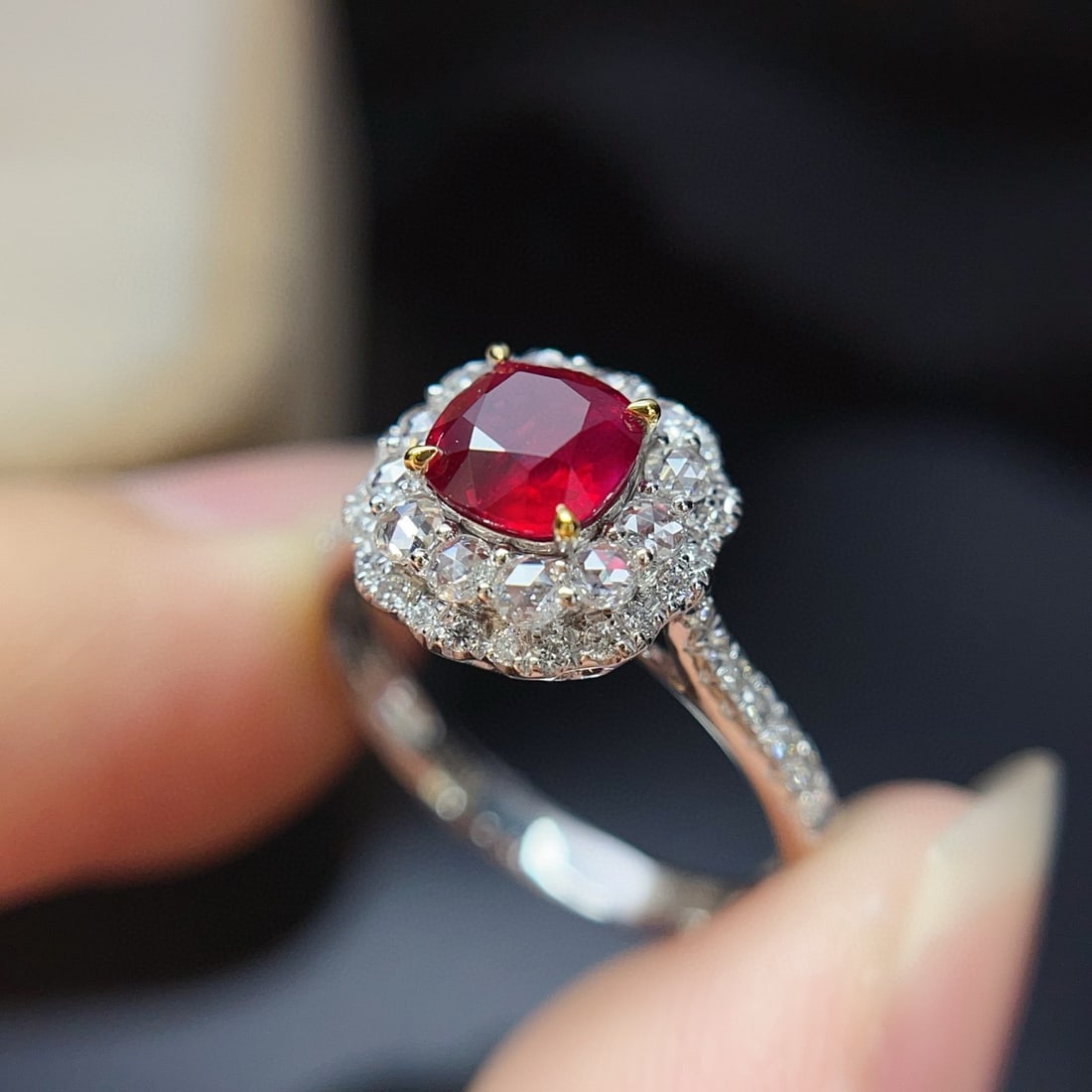 14k Gold 1.53 Ctw Natural Ruby & Diamond Ring - 3