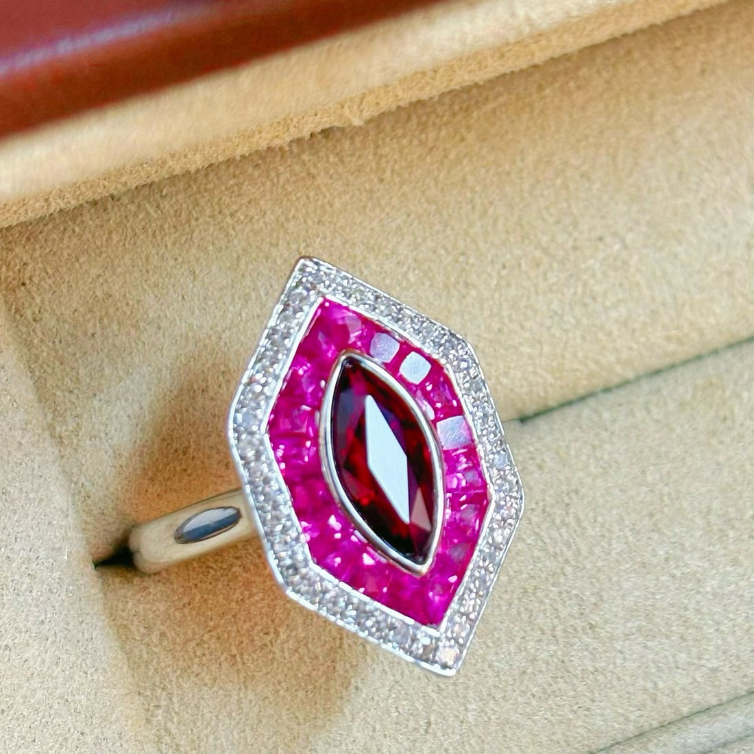 14k Gold 1.20 Ctw Natural Ruby & Diamond Ring - 3