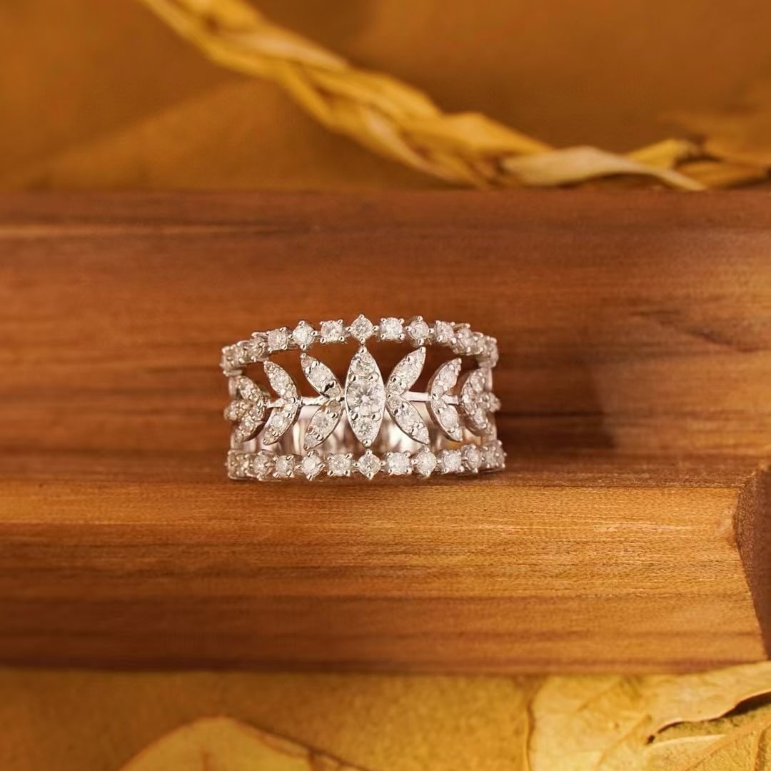 14k Gold 1 Ct Natural H Diamond Ring: Ref:230942186 // gold content:14k gold // ring size:7. 25us // // main gemstone:diamond // shape:round // carat weight:1ct // clarity grade:vs-si // color:h // treatment:natural // cut grade:g // Con