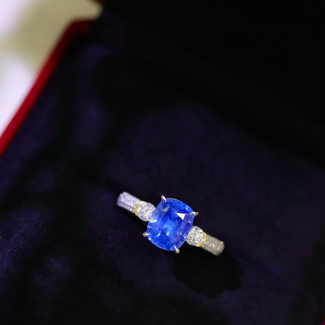 14k Gold 2.95 Ctw Natural Sapphire & Diamond Ring - 3