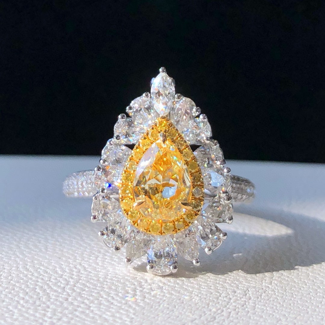 14k Gold 2.76 Ctw Natural Yellow Diamond & Diamond Ring/pendant( Without Chain ): Ref:230942198 // gold content:14k gold // ring size:7. 25us // // main gemstone:yellow diamond // shape:pear // carat weight:1. 00ct // color:yellow // treatment:natural // // adjacent gemstone 2
