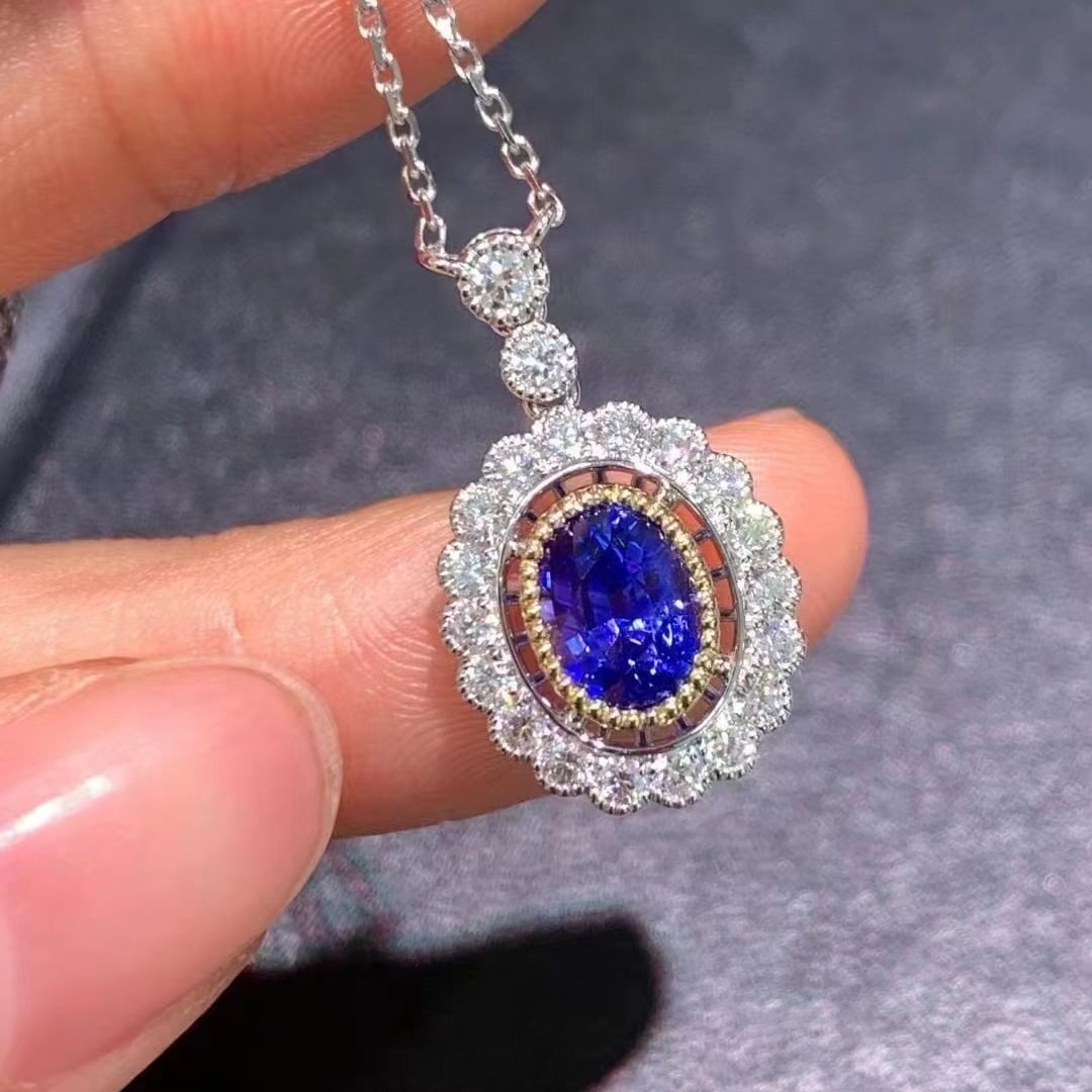 14k Gold 2.18 Ctw Natural Sapphire & Diamond Necklace: Ref:230942234 // gold content:14k gold // main gemstone:sapphire // shape:oval // carat weight:1. 66ct // color:cornflower blue // treatment:natural // // adjacent gemstone 2 : diamond // number of