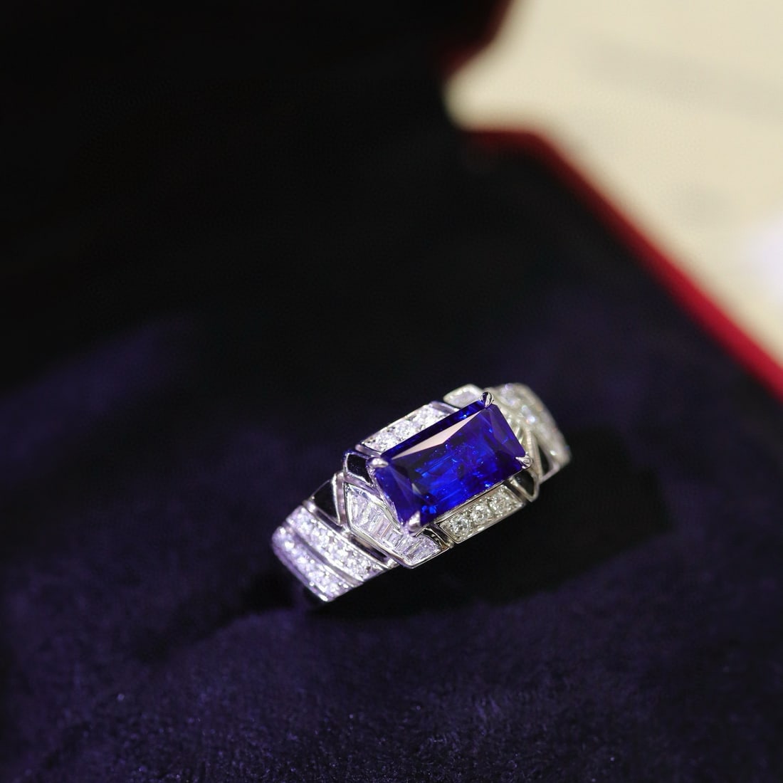 14k Gold 2.36 Ctw Natural Sapphire & Diamond Ring - 4