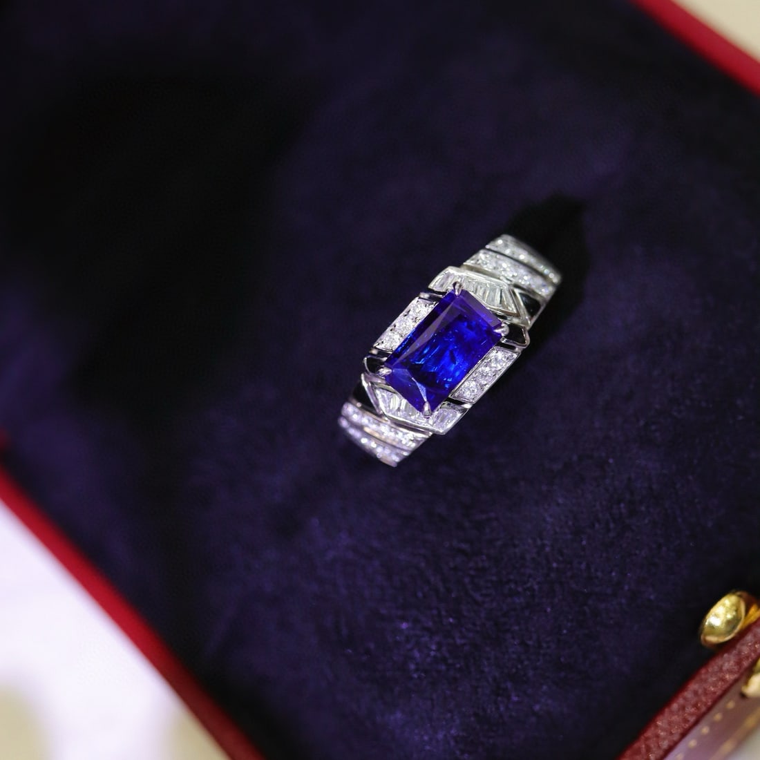 14k Gold 2.36 Ctw Natural Sapphire & Diamond Ring - 6