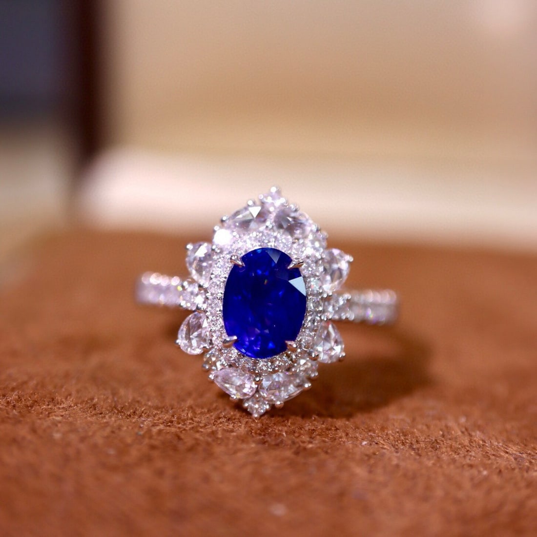 14k Gold 1.90 Ctw Vivid Blue Natural Sapphire & Diamond Ring: Ref:230942245 // gold content:14k gold // ring size:7. 25us // // main gemstone:sapphire // shape:oval // carat weight:1. 25ct // color:vivid blue // treatment:natural // // adjacent gemstone 2 : diam