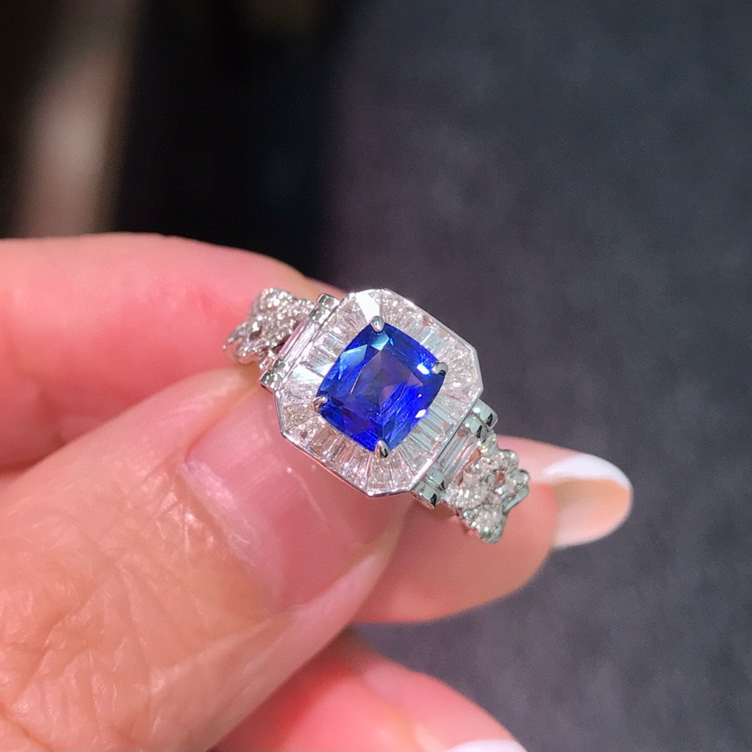 14k Gold 1.76 Ctw Natural Sapphire & Diamond Ring - 4