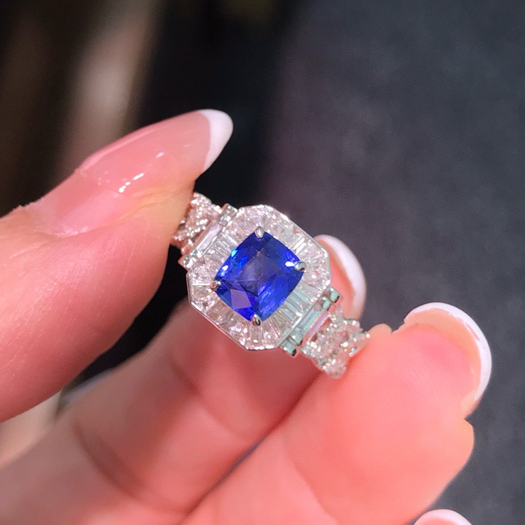 14k Gold 1.76 Ctw Natural Sapphire & Diamond Ring - 6