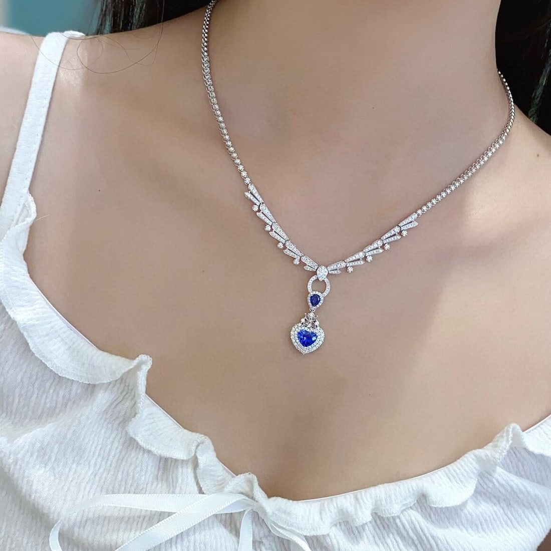 14k Gold 2.00 Ctw Natural Sapphire & Diamond Pendant( Without Chain ) - 5