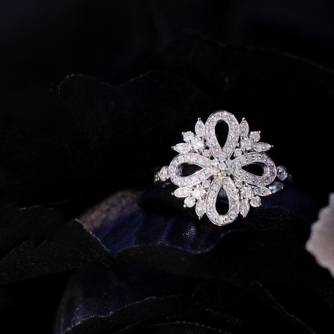 14k Gold 0.6 Ct Natural H Diamond Ring: Ref:230942283 // gold content:14k gold // ring size:7. 25us // // main gemstone:diamond // shape:round // carat weight:0. 6ct // clarity grade:vs-si // color:h // treatment:natural // cut grade:g