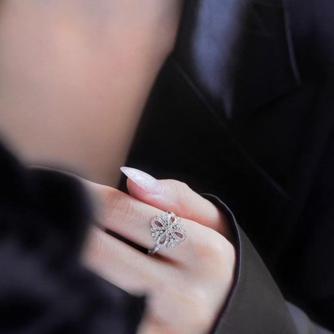 14k Gold 0.6 Ct Natural H Diamond Ring - 2