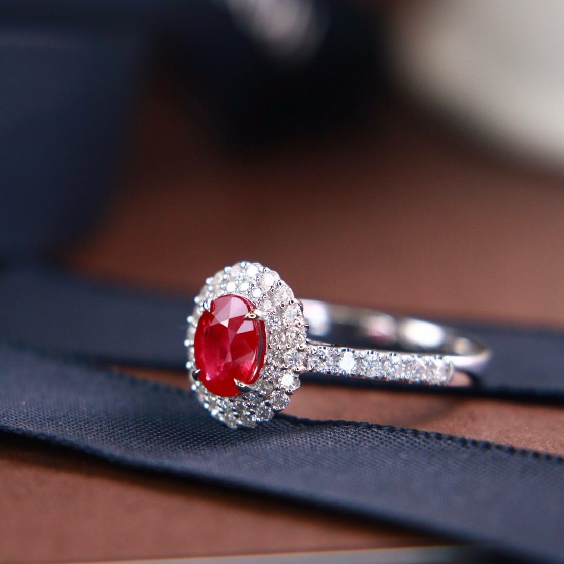 14k Gold 1.48 Ctw Vivid Red Natural Ruby & Diamond Ring - 3