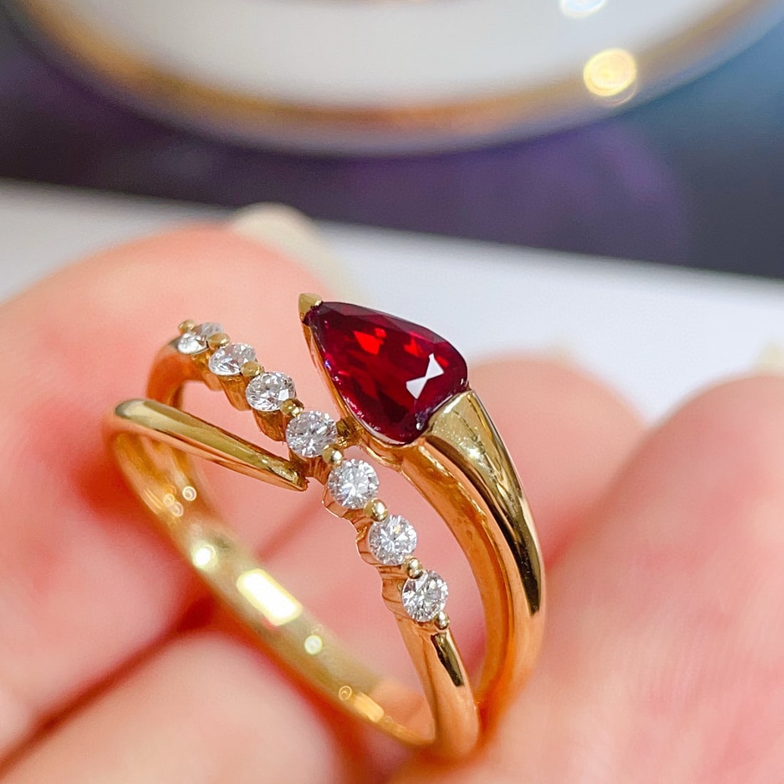 14k Gold 1.21 Ctw Vivid Red Natural Ruby & Diamond Ring - 5