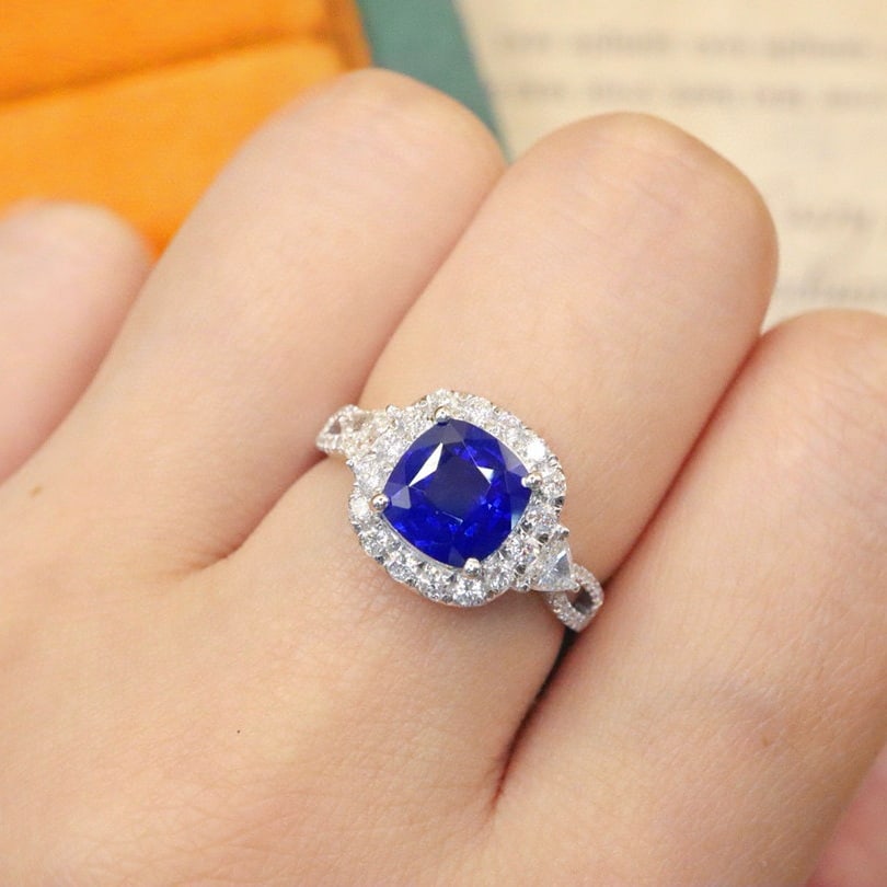 14k Gold 2.26 Ctw Natural Sapphire & Diamond Ring - 5