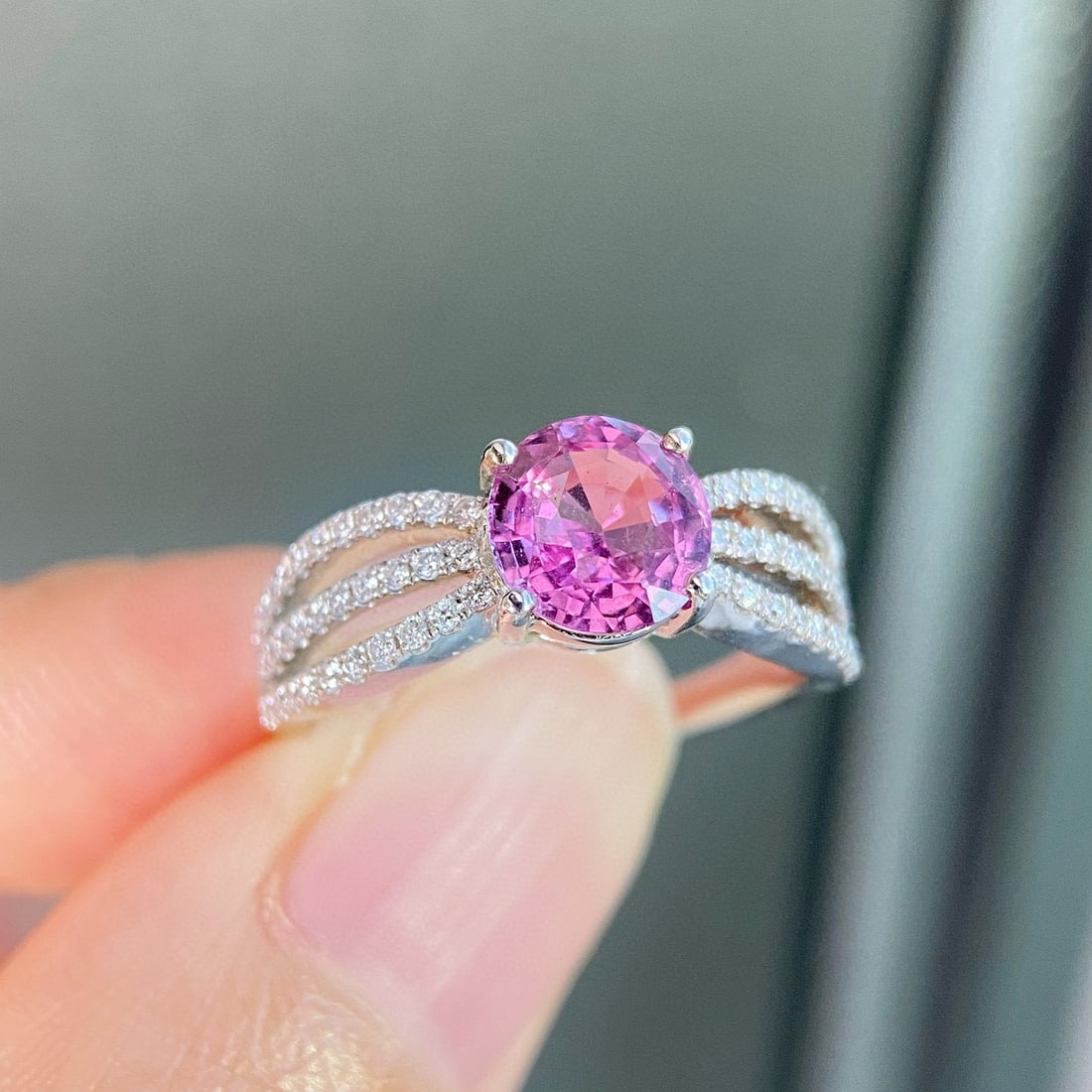 14k Gold 1.80 Ctw Natural Padparadscha Sapphire & Diamond Ring - 3