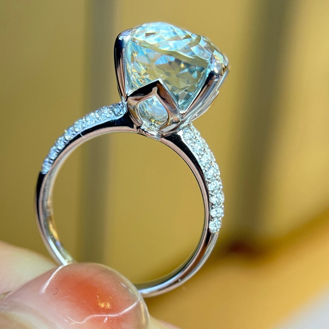 14k Gold 9.08 Ctw Natural Aquamarine & Diamond Ring - 4