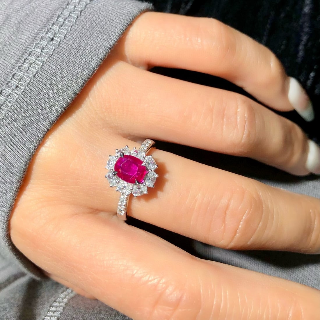 14k Gold 1.21 Ctw Natural Ruby & Diamond Ring - 4