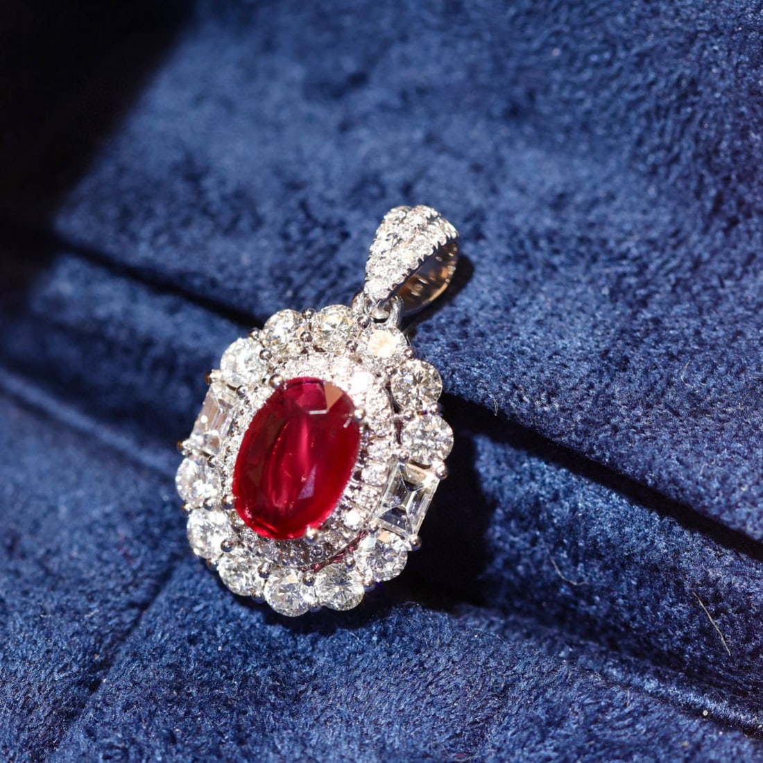 14k Gold 1.85 Ctw Vivid Red Natural Ruby & Diamond Pendant( Without Chain ) - 2