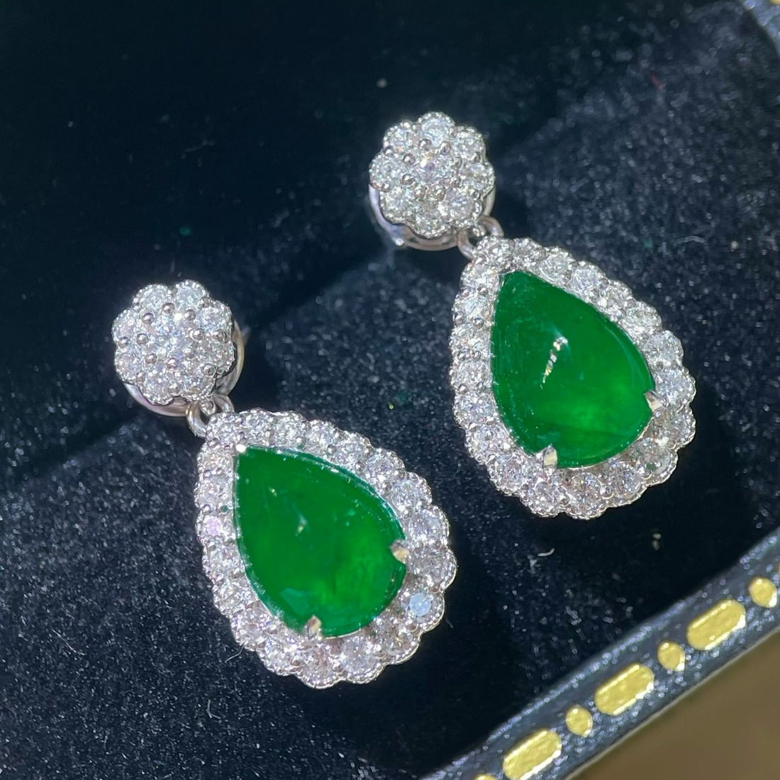 14k Gold 3.38 Ctw Vivid Green Natural Emerald & Diamond Earrings - 2