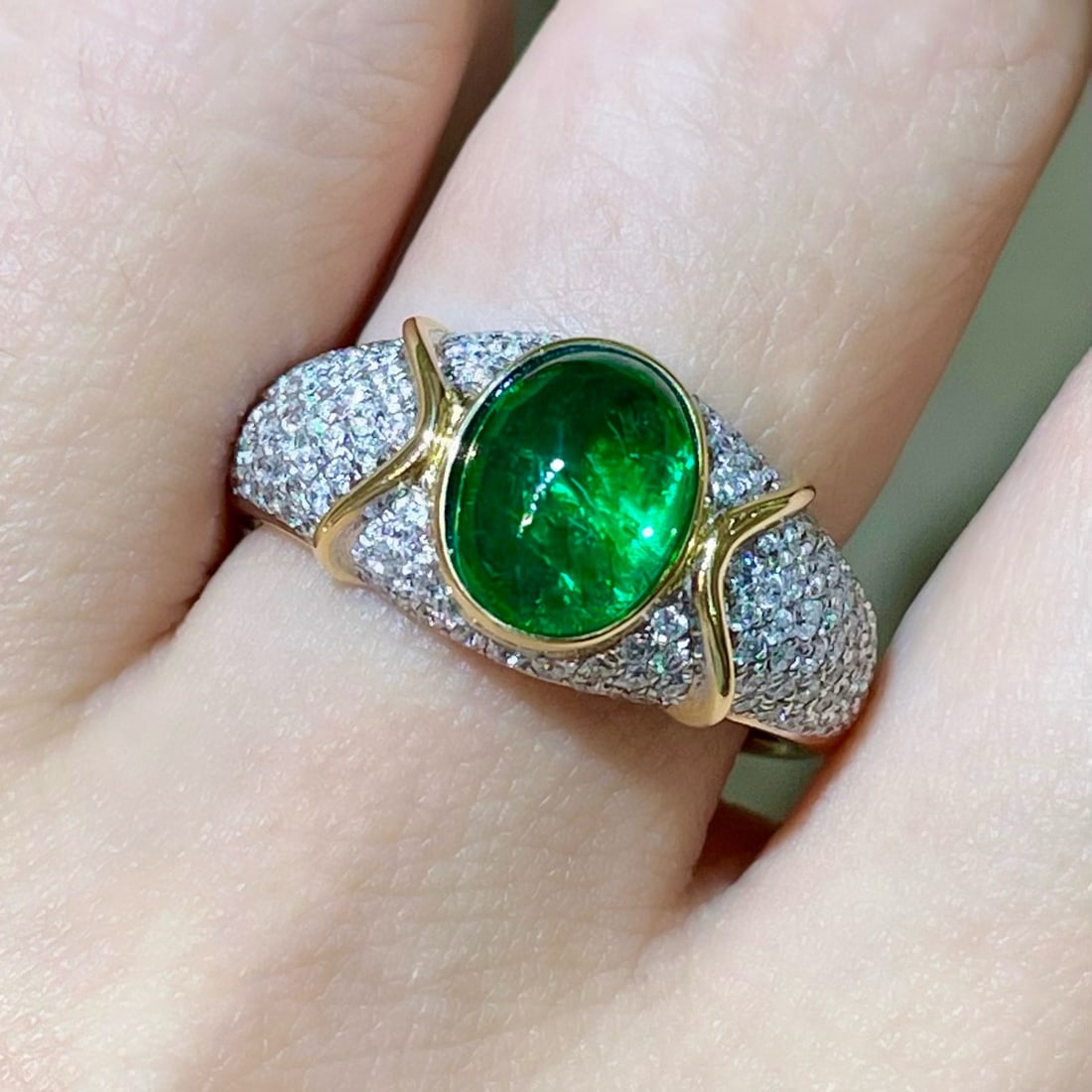 14k Gold 2.68 Ctw Vivid Green Natural Emerald & Diamond Ring - 4