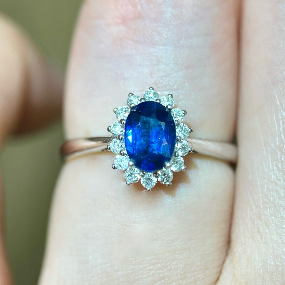 14k Gold 1.31 Ctw Natural Sapphire & Diamond Ring - 4