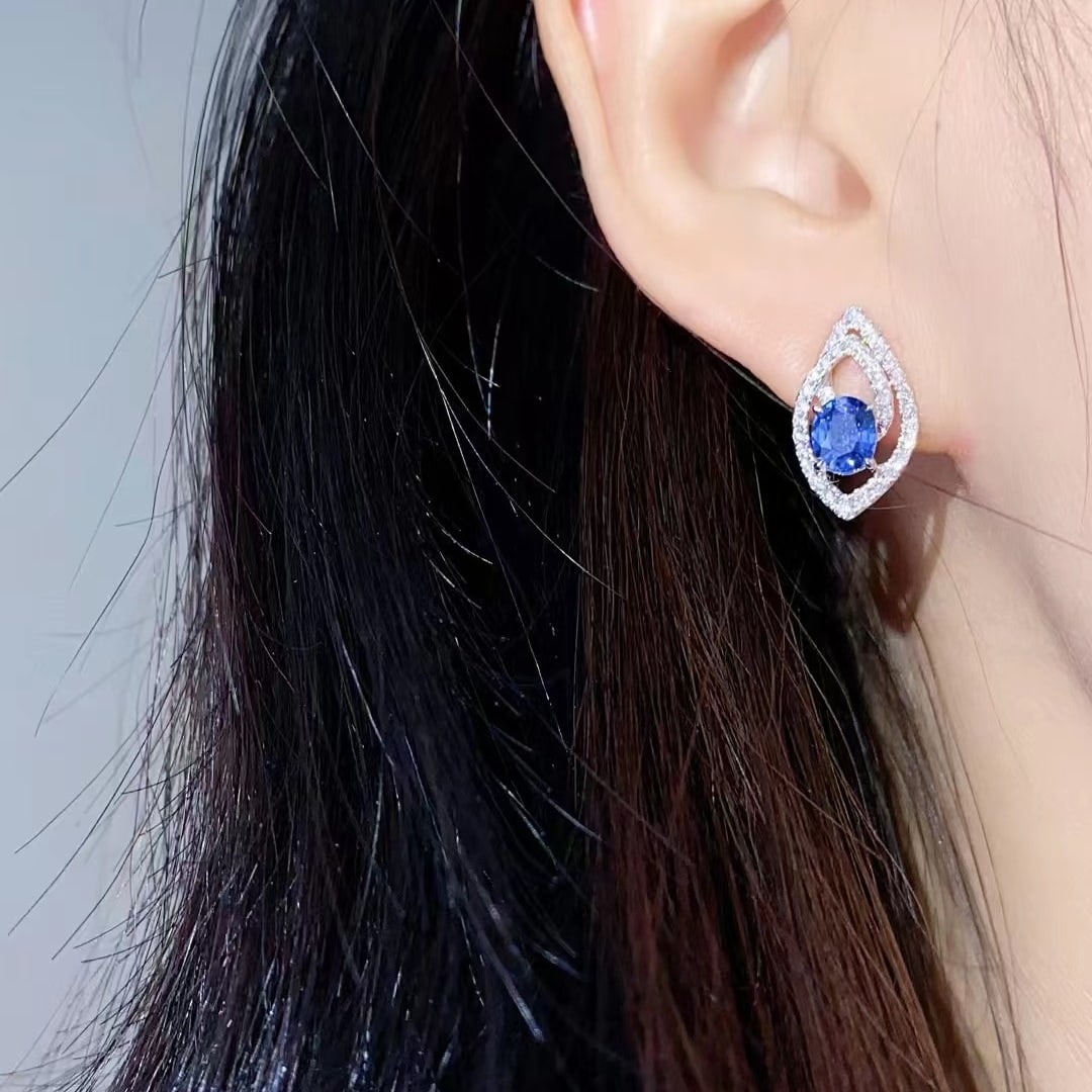 14k Gold 1.6 Ct Natural Sapphire & Diamond Earrings - 4