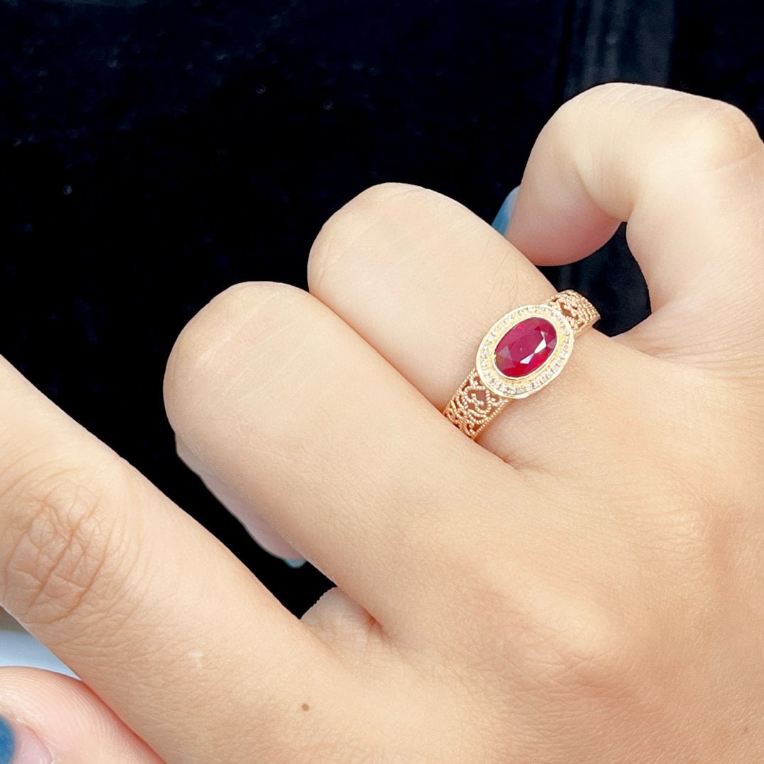 14k Gold 1.10 Ct Vivid Red Natural Ruby & Diamond Ring - 8