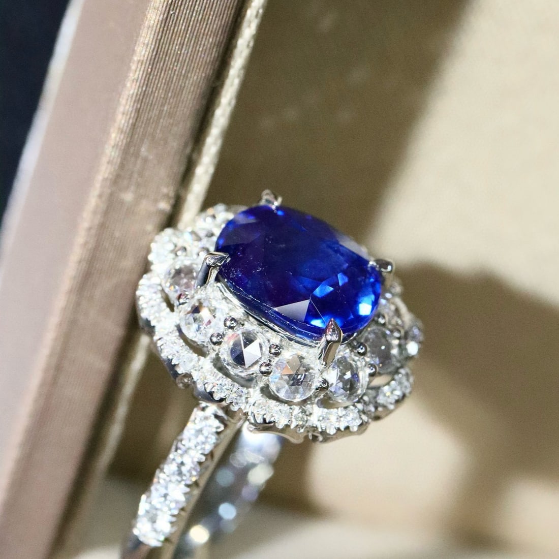 14k Gold 3.07 Ctw Vivid Blue Natural Sapphire & Diamond Ring - 5