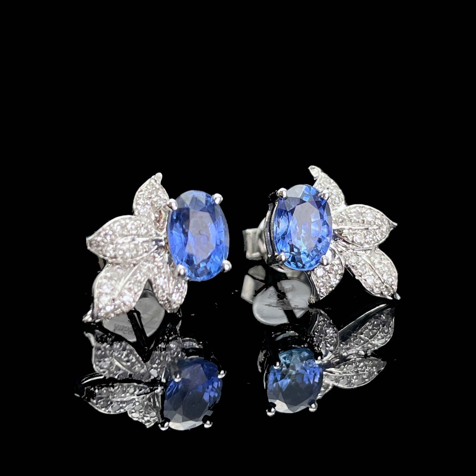 14k Gold 1.35 Ctw Natural Sapphire & Diamond Earrings - 4