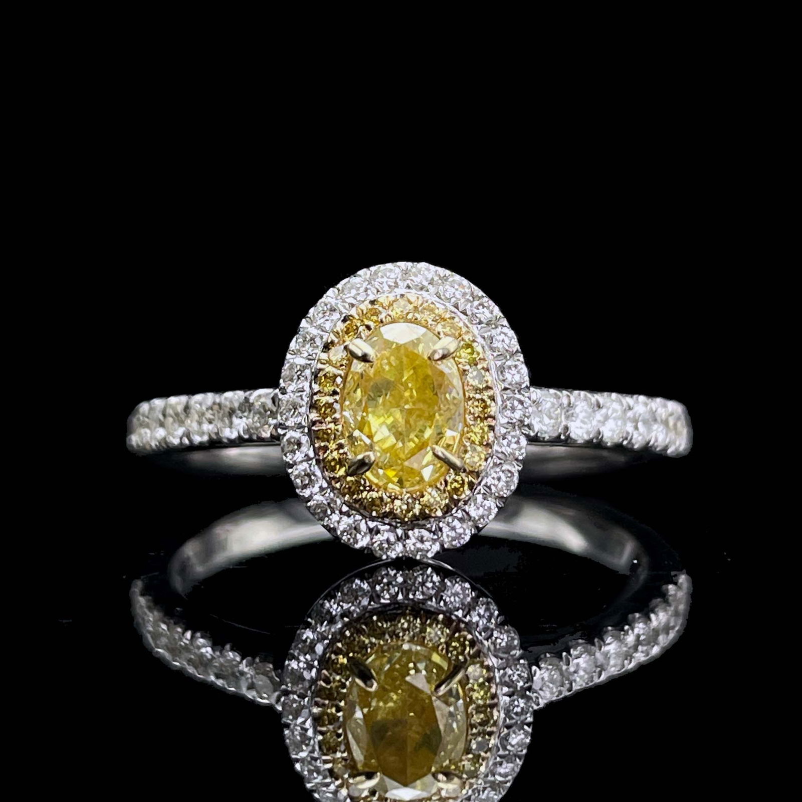 14k Gold 0.77 Ctw Natural Yellow Diamond & Diamond Ring - 5