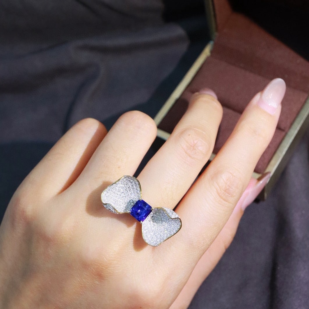 14k Gold 3.15 Ctw Natural Sapphire & Diamond Ring - 4