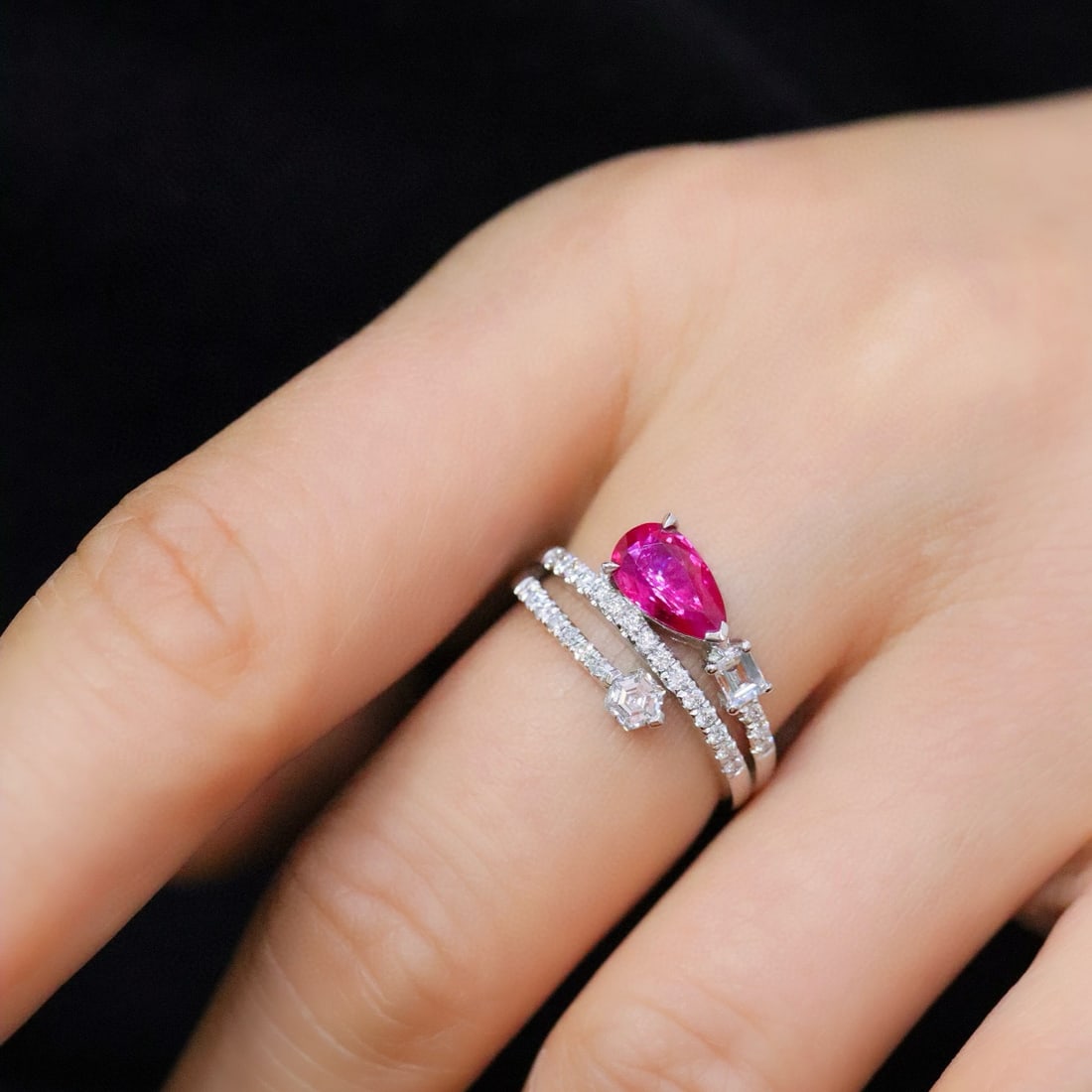 14k Gold 1.25 Ctw Natural Ruby & Diamond Ring - 3