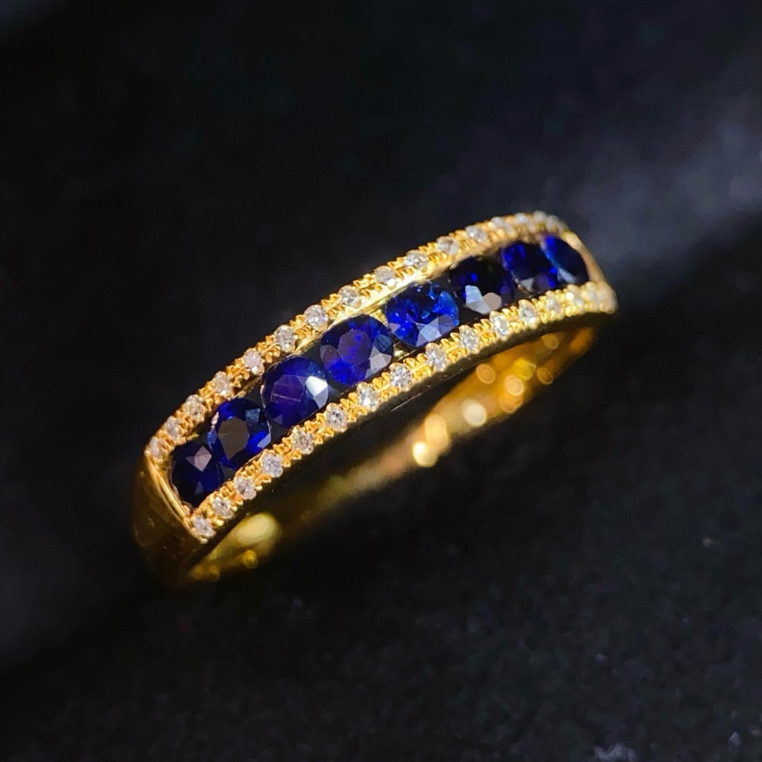 14k Gold 0.8 Ct Vivid Blue Natural Sapphire & Diamond Ring - 5