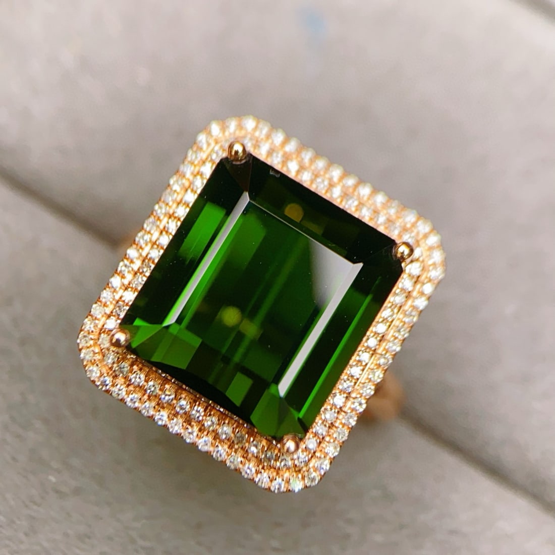 14k Gold 10.41 Ctw Natural Tourmaline & Diamond Ring - 2