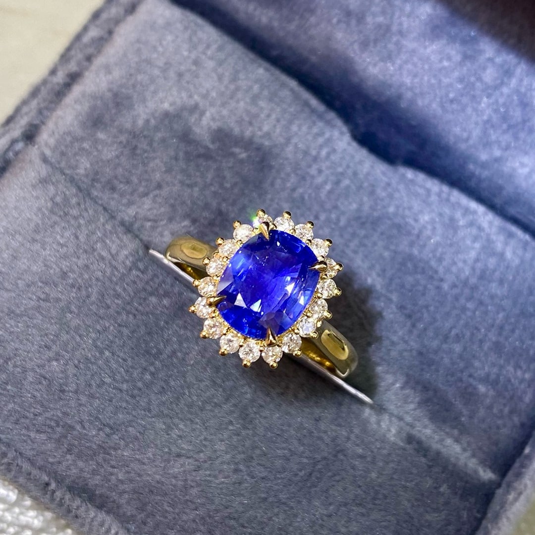 14k Gold 2.84 Ctw Natural Sapphire & Diamond Ring: Ref:230944038 // gold content:14k gold // ring size:7. 25us // // main gemstone:sapphire // shape:cushion // carat weight:2. 48ct // color:blue // treatment:natural // // adjacent gemstone 2 :