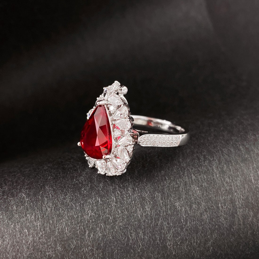 14k Gold 5.69 Ctw Vivid Red Natural Tourmaline & Diamond Ring/pendant( Without Chain ) - 7