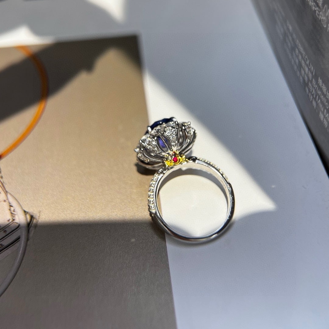 14k Gold 3.73 Ct Natural Tanzanite & Diamond & Sapphire Ring - 3