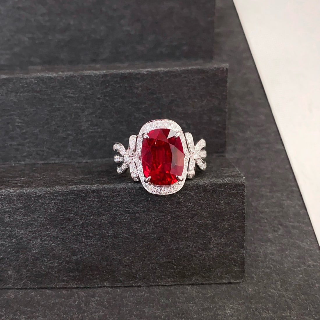 14k Gold 3.95 Ctw Vivid Red Natural Tourmaline & Diamond Ring: Ref:230944074 // gold content:14k gold // ring size:7. 25us // // main gemstone:tourmaline // shape:cushion // carat weight:3. 46ct // color:vivid red // treatment:natural // // adjacent gemstone 2 :