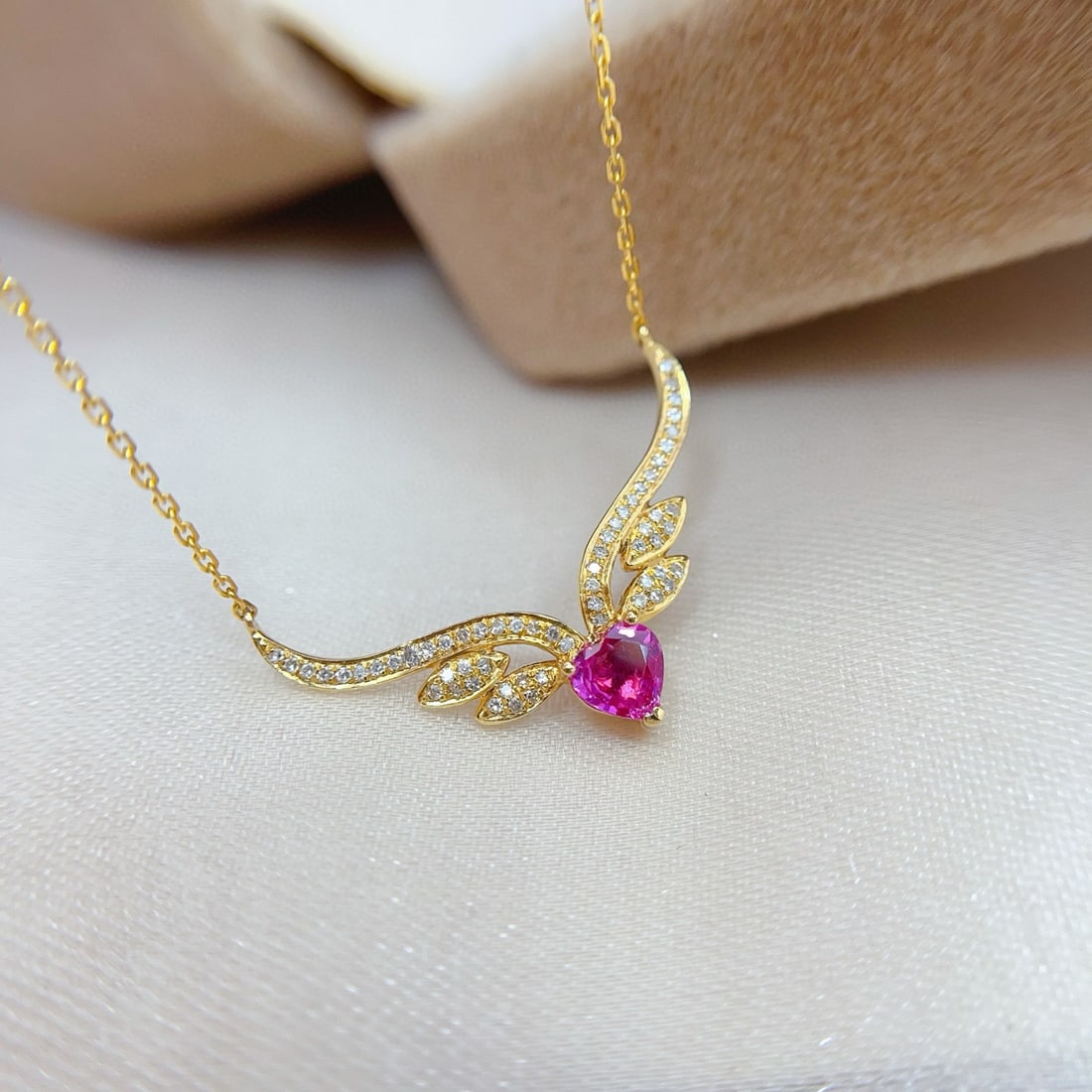 14k Gold 0.45 Ct Natural Ruby & Diamond Necklace - 4